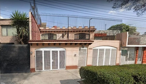 Fantastico Remate Bancario, Casa A La Venta En La Colonia Educación. No Creditos 