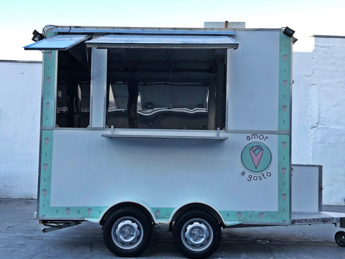 Food Truck Isidoc Equipado