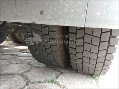 Imagem 11 de 12 de Caminhão Mercedes Benz 25-44 Ano 2011
