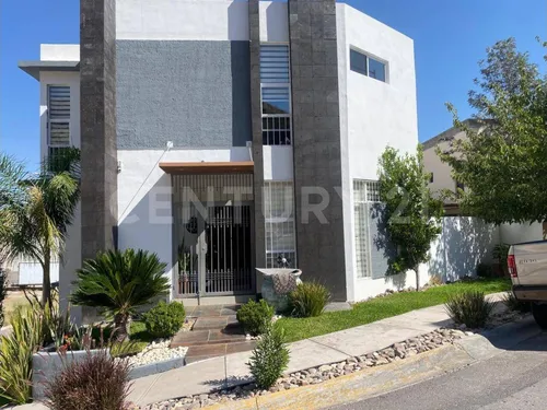 Casa En Venta En Fracc Hacienda Del Moro
