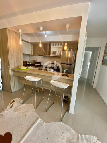 Apartamento En Venta - Brava- Ref: 3902