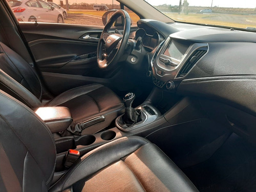 Imagen 9 de 9 de Chevrolet Cruze 4 Puertas Lt Manual 2018