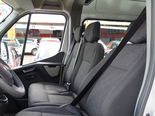 Renault Master 2.3 Dci Diesel Minibus Executive 16l L3h2 3p