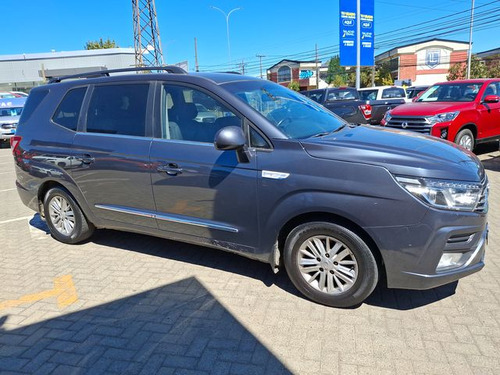 Ssangyong Stavic 2020