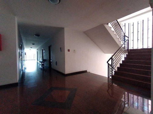 Imagen 3 de 16 de Oficina En Urbanizacion La Arboleda, Maracay
