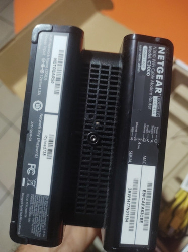 Netgear N600 Wi-fi Docsis 3.0 Cable Modem Router (Usado)