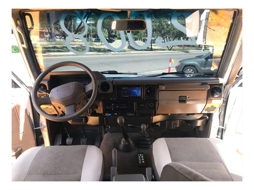 Imagen 5 de 10 de Toyota Machito Sincrónico