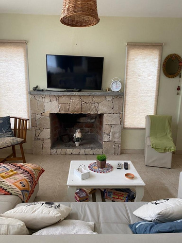Imagen 6 de 22 de Venta- Casa -mar Azul - 4 Ambientes -