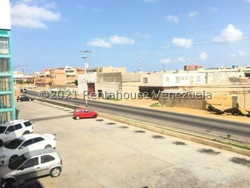 Imagen 1 de 6 de Local Comercial En Alquiler En Santa Irene, Punto Fijo