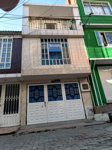 Venta Casa Moderna De 3 Pisos En San Mateo, Soacha