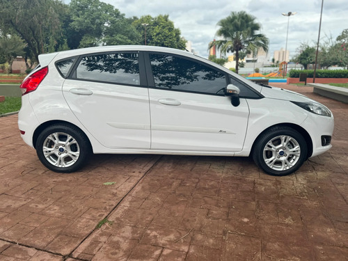 Ford Fiesta 1.6 SEL HATCH 16V FLEX 4P MANUAL