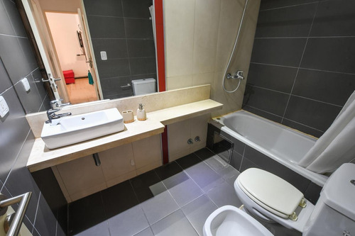 Imagen 11 de 18 de Departamento De 1 Dormitorio En Venta Con Gimnasio Y Sauna Centro