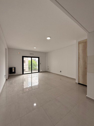 Venta Departamento Monte Grande