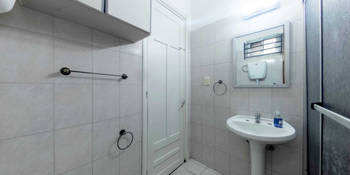 Imagen 8 de 12 de Casa De Altos 3 Dorm Venta Unión Con Parrillero
