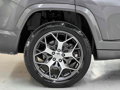 Jeep Commander 2.0 TD380 TURBO DIESEL OVERLAND AT9