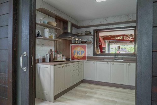 Imagem 25 de 30 de Casa Com 8 Dormitórios À Venda No Bairro Ingleses Norte - Florianópolis/sc - Casa0056