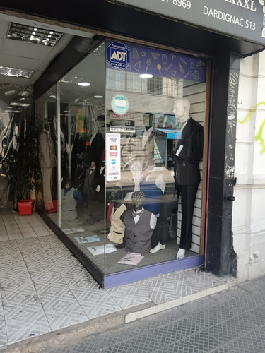 Arriendo Y Comparto Local Grande En Patronato 80 Mts