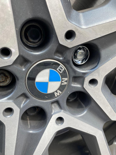 Birlos Seguridad Bmw I3 2021 2022 2 Llaves*