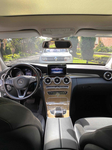 Imagen 7 de 10 de Mercedes-benz Clase C 2015 2.0 Cgi Exclusive