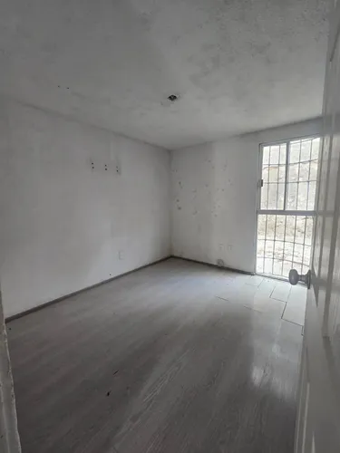 Remate Oportunidad De Casa En En Rel Del Bosque, Tultitlan, Edo De Mex. 54948. Fc