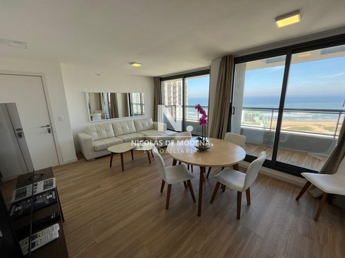 Vende Apartamento De 2 Dormitorios En Punta Del Este. Financia