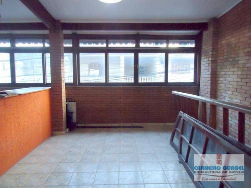Sobrado Com 05 Dormitorios, 04 Vagas De Garagens, 240 M² Por R$ 400.000, Embu Das Artes/sp, Aceita Permuta Por Apartamento No Litoral De S/p - So0074