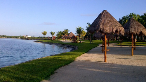 Terreno En Lagos Del Sol, Cancún, Q. Roo