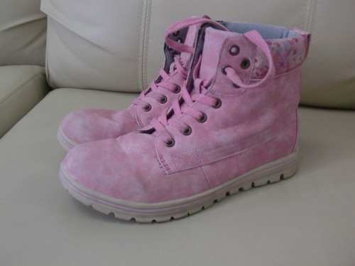 Botas Rosadas Modernas Para Niña Talla 39. 