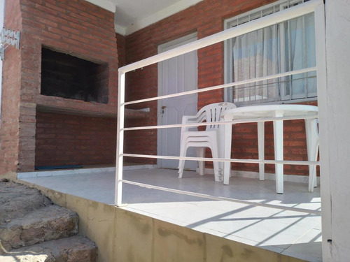 Complejo De Cabañas En Venta - 8 Cabañas - Cocheras - 1.311mts2 - Villa Carlos Paz, Córdoba