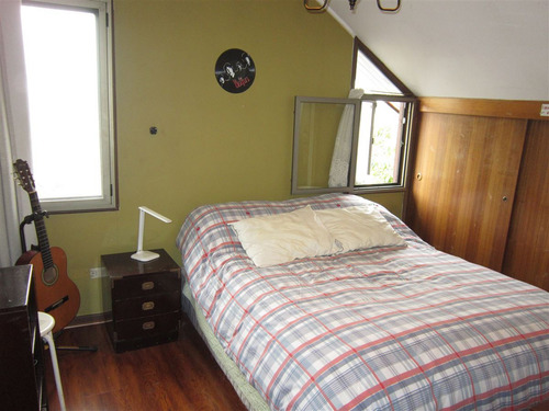 Amplio Chalet En Venta De 5 Dorm. En Los Dominícos
