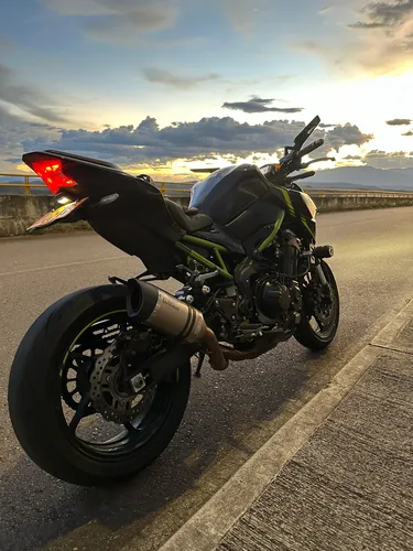 Kawasaki Z900