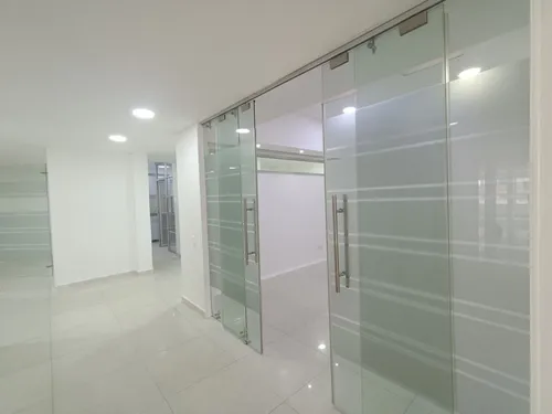 Local En Arriendo/venta En Chapinero Alto. Cod A22221