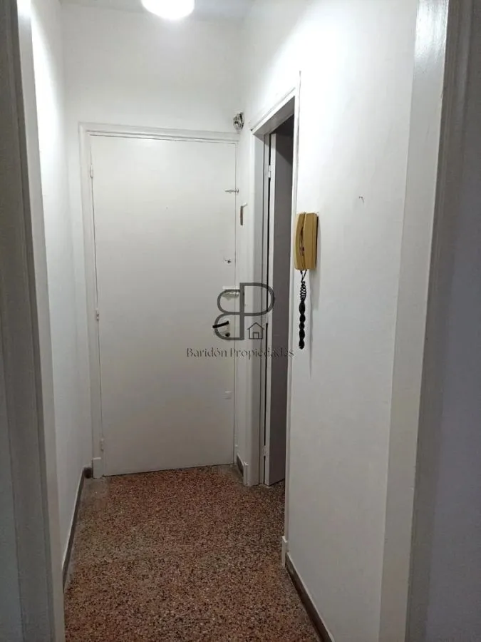 Alquiler Apartamento 1 Dormitorio Jacinto Vera Con Patio · Foto 4