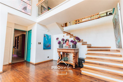Casa En Venta, 2 Suite En Golf Lomas De La Dehesa, Barnechea