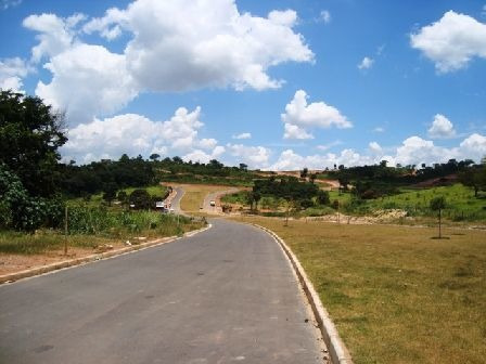 Imagem 2 de 8 de Lote Para Comprar No Cabral Em Contagem/mg - 6866