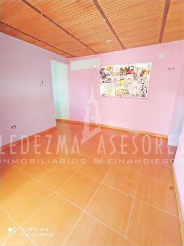 Imagen 13 de 17 de Ledezma Asesores Vende Casa En Calle Cojedes, Sector Andres Eloy Blanco, Ciudad Bolívar - Venezuela