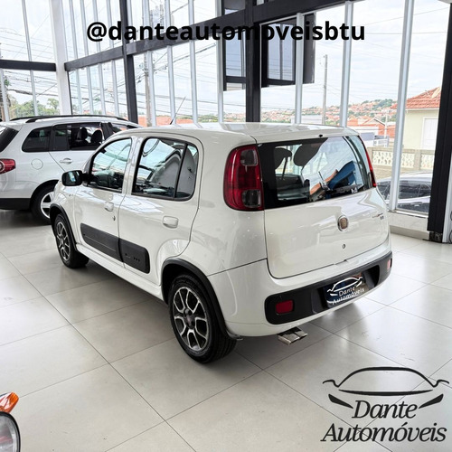 Fiat Uno 1.4 Sporting Flex 5p