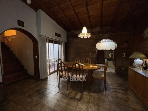 Lote Propio De 7.83x10.35 Metros En Emilio Lamarca Al 3500 - 450 M2 A Construir