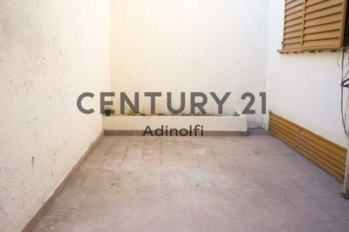 Imagen 6 de 9 de Diagonal 79 E/ 61 Y 115 - Departamento En Venta De 1 Dormitorio Con Patio