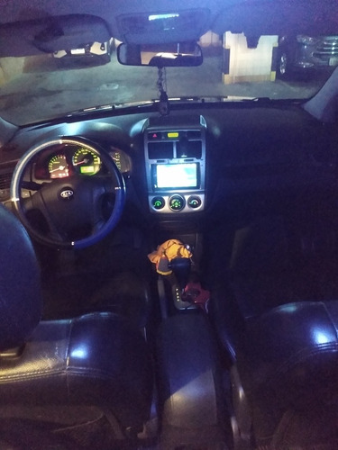 Imagem 9 de 11 de Kia Sportage 2005 2.0 Lx 4x2 5p