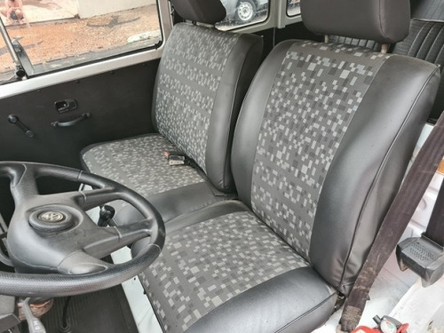 Imagem 7 de 15 de Kombi 1.600 9l - 1992