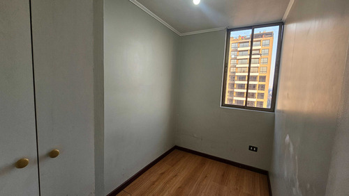 Se Vende Impecable Departamento. (66421)