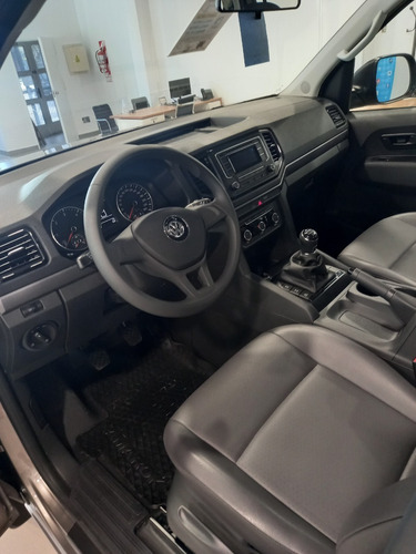 Imagen 3 de 16 de Volkswagen Amarok Trendline 4x2 140hp Bb