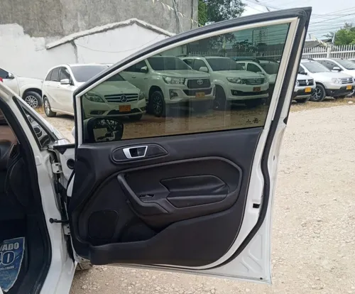 Ford Fiesta 1.6 Hatchback Titanium