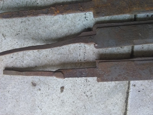 Hojas De Cuchillo