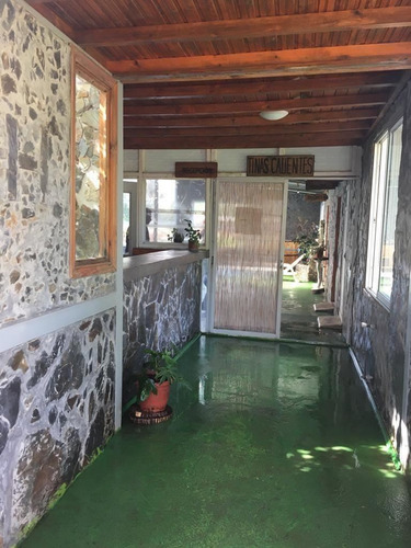 Venta De Hermoso Centro Turístico En Quinamávida, Colbún.