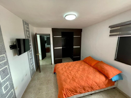 Imagen 12 de 21 de En Venta Apartamento El Rincón. Claudia Quintero.