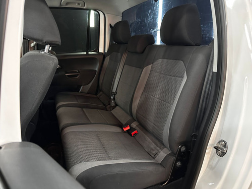 Volkswagen Amarok 2.0 TD 180HP 4X2 DC HIGHLINE AT L17