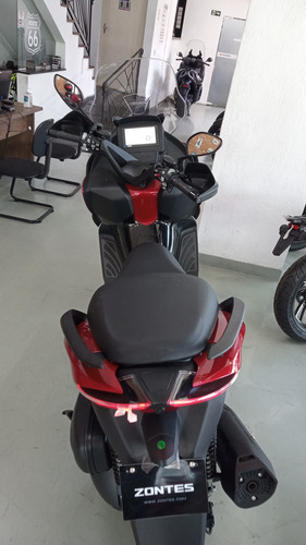 Scooter Zontes 350e 2025/2026 0km.