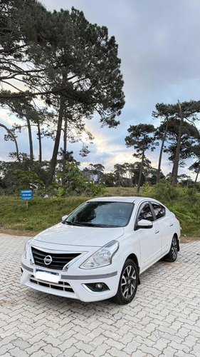 Nissan Versa 1.6 Exclusive At